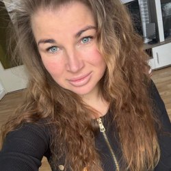 Yulia