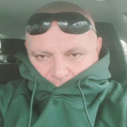אדם
