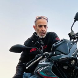 רון