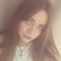 Полина