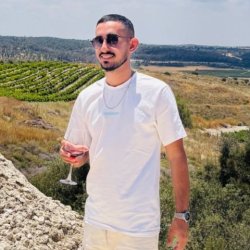 אלעד