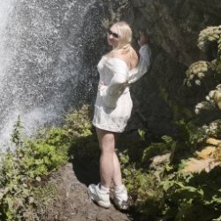 Maria