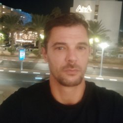 דניס
