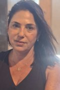 דניאלה