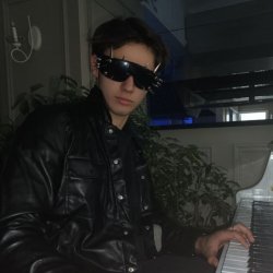 Nik