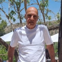 שלומי