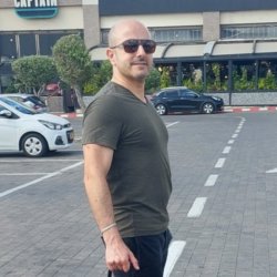 דניאל