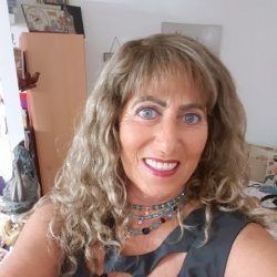 פנינה