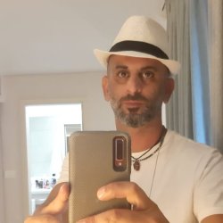 אורון