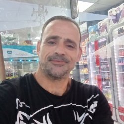 עמוס