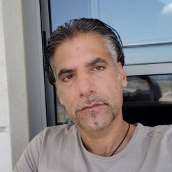 צחי