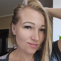 Larisa