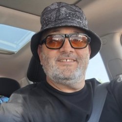 שלומי