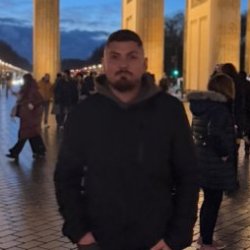 Nik