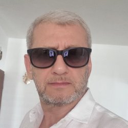 Стас