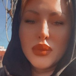 Оля