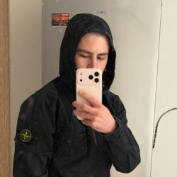 Назар