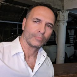 Carlos