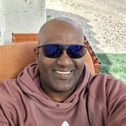 נועם