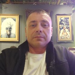 Виктор