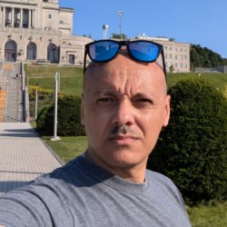 Алекс