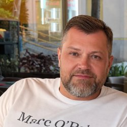 Александр
