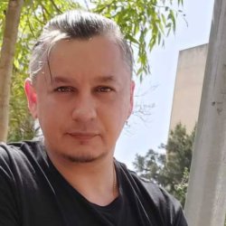 רומִן
