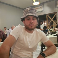 Akobir