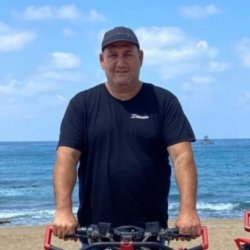 ליאור