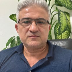 רומִן