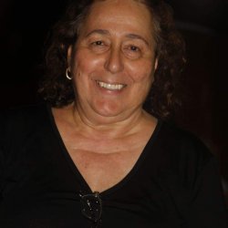 נעמי