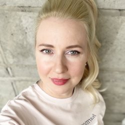 Anna