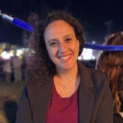 עדי