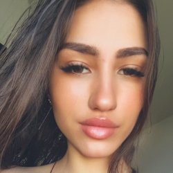 Анджела