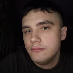 Максим