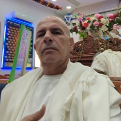 יאיר