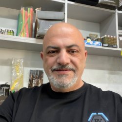 יניב