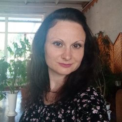 Олена