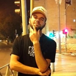 Yaniv