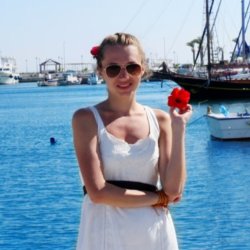 Александра