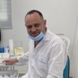 אלכס