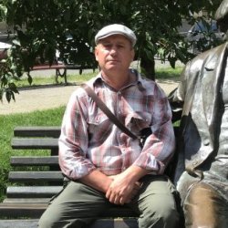 Анатолій
