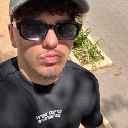 דניאל