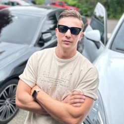 Alex