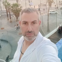 ירון בנור