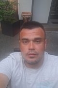 Женя
