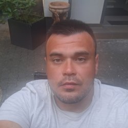 Женя