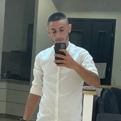 עמית