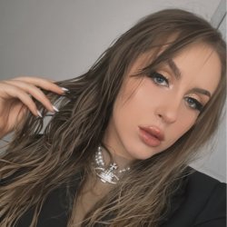 Алёна