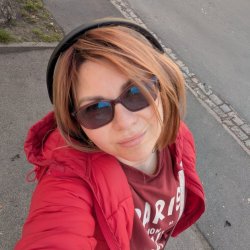 Alona